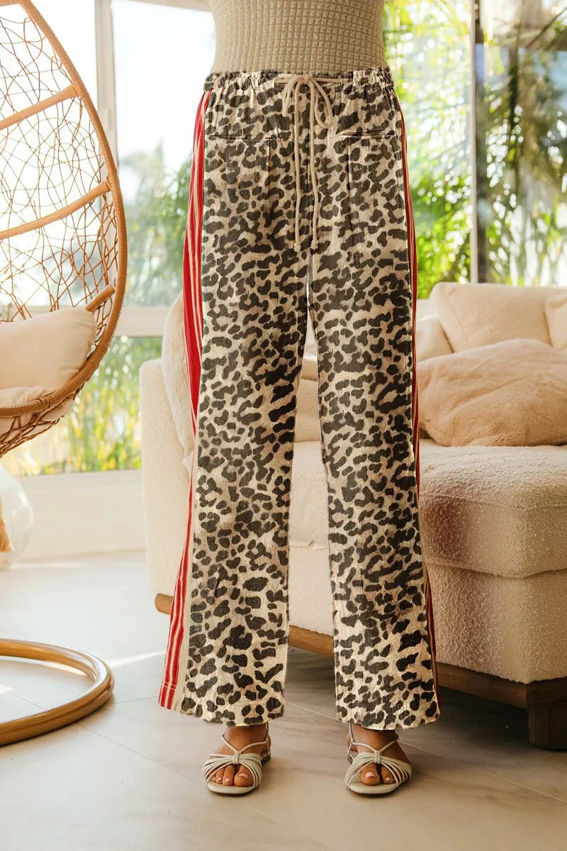 BiBi Leopard Print Pants with Side Contrast and Tucking Welt Pocke