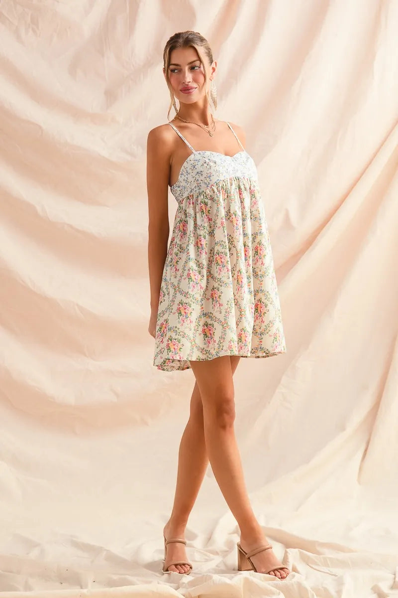 SO ME Mixed Floral Print Sleeveless Mini Dress