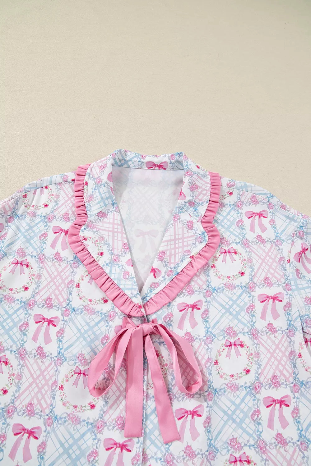 Wreath Pattern Christmas Tied Front Long Sleeve 2pcs Pajama Set