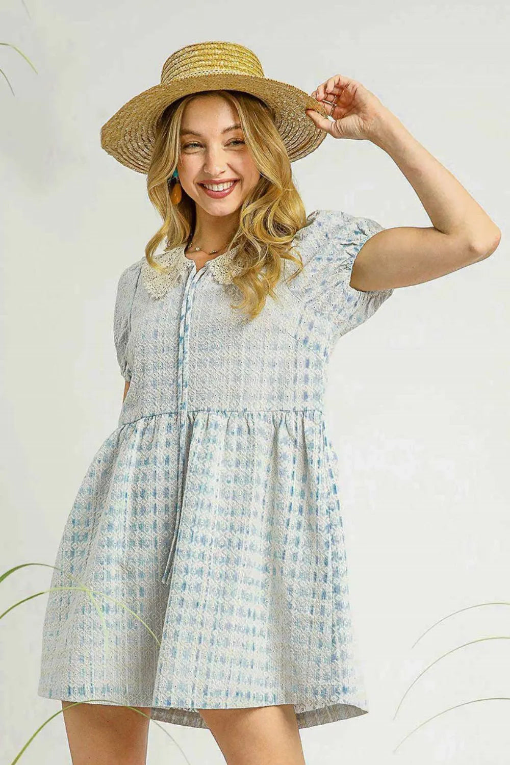 Umgee Lace Detail Short Puff Sleeve Mini Dress
