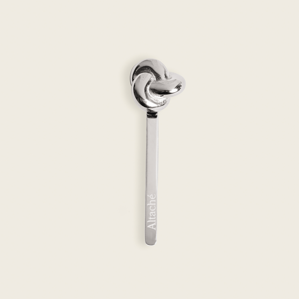 ALTACHÉ Silver Knot Eyewear Charm (Includes Black/Brown Sleeves)