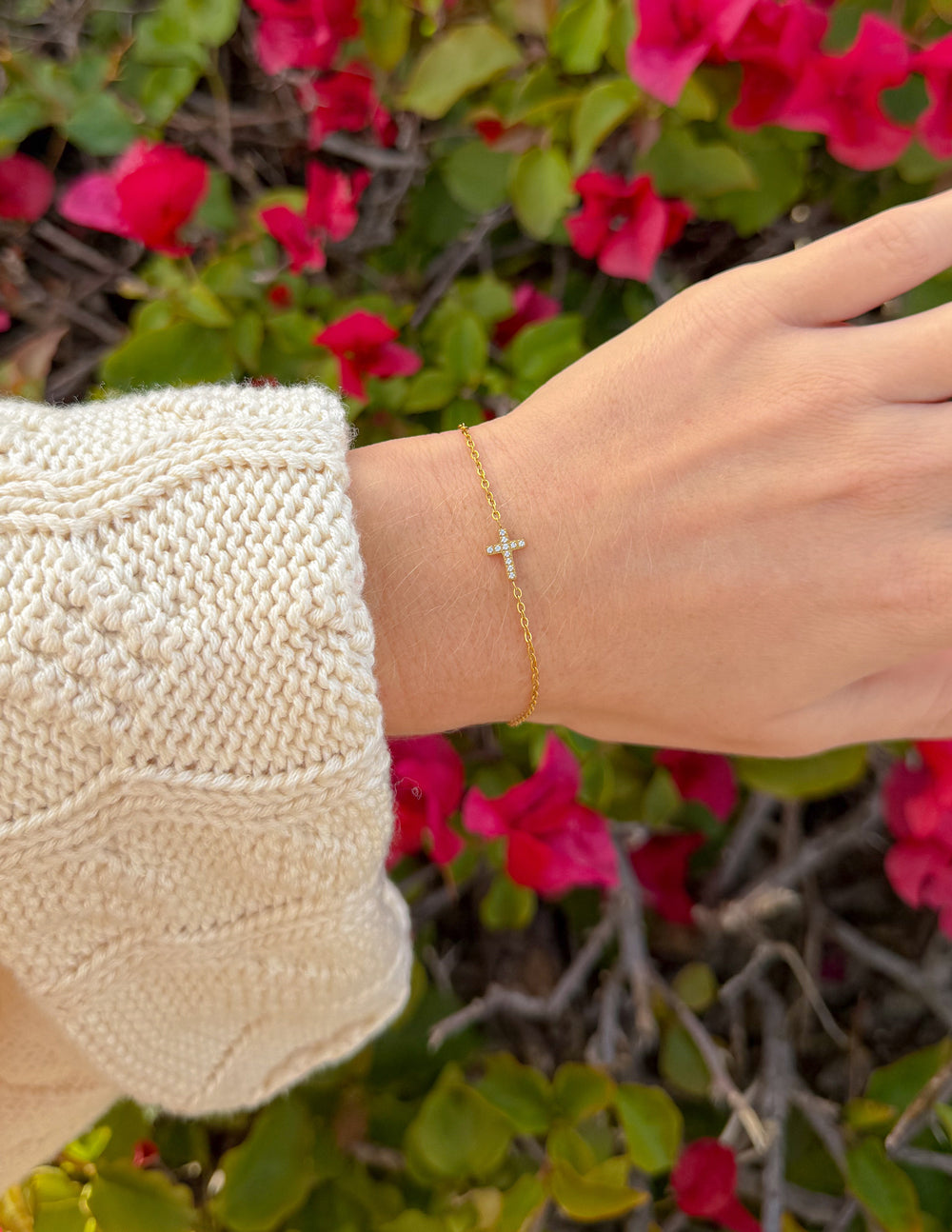 Dainty Gem Cross Link Bracelet
