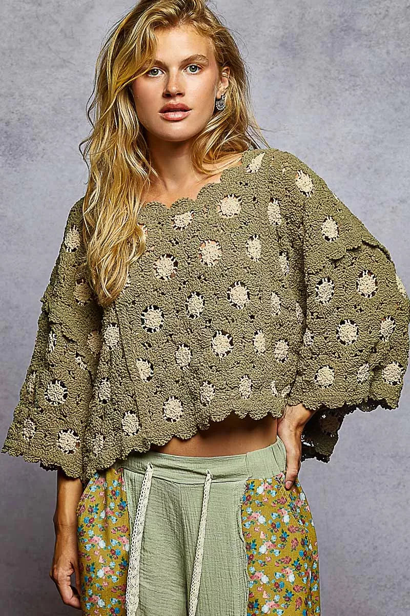 POL Contrast Crochet Cropped Knit Top