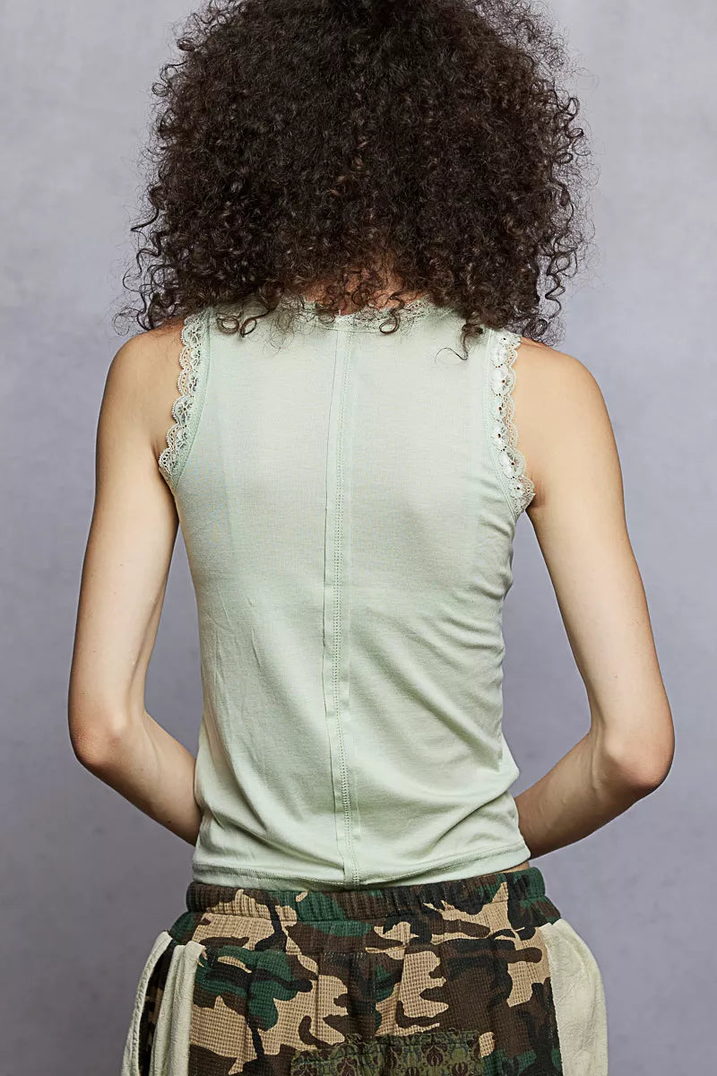 POL Round Neck Cropped Tank with Lace Trim