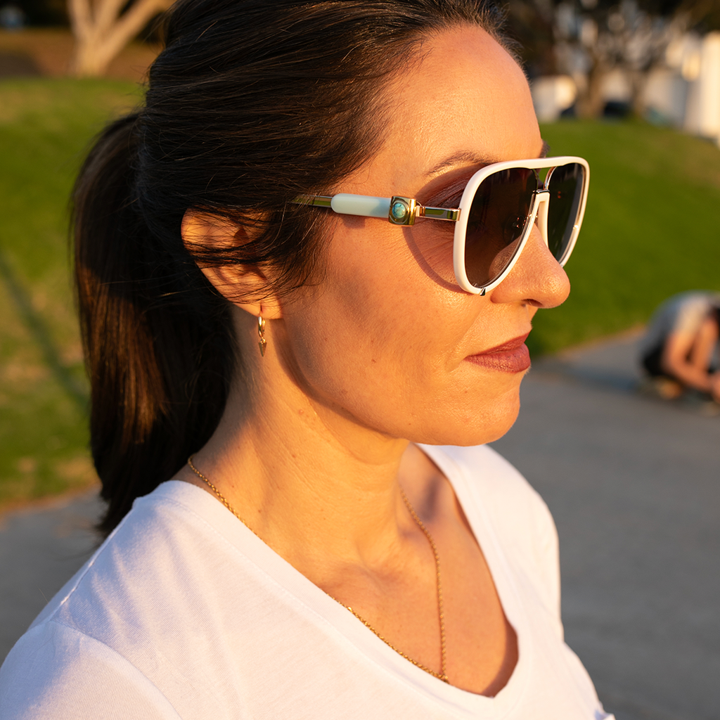 ALTACHÉ Turquoise "Squared" Eyewear Charm (Includes Black/Brown Sleeves)