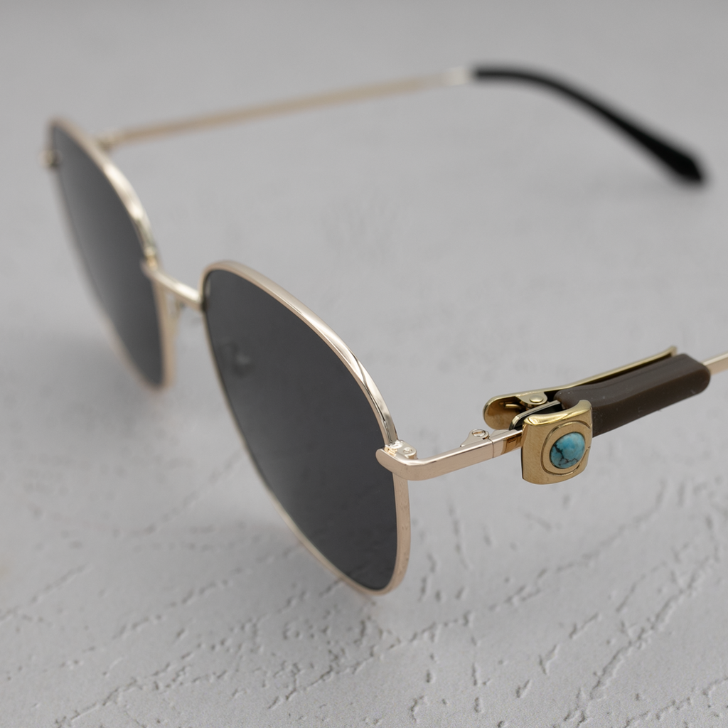 ALTACHÉ Turquoise "Squared" Eyewear Charm (Includes Black/Brown Sleeves)